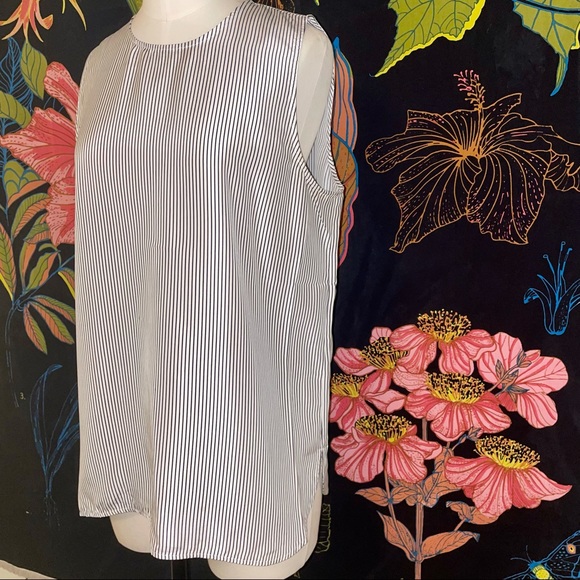 Everlane Silk Shell - Picture 2 of 4